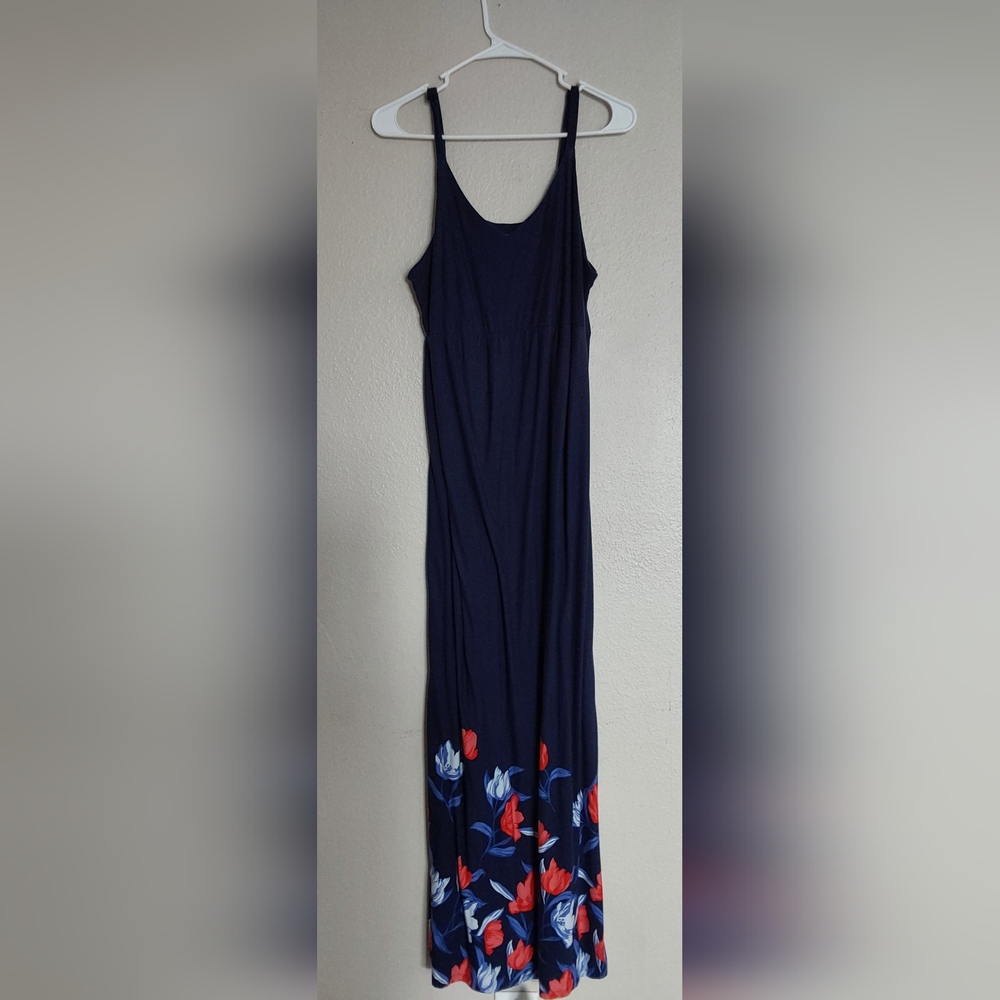 Old Navy Dress, Women's size Medium Navy Blue Flower Design Maxi Dress
